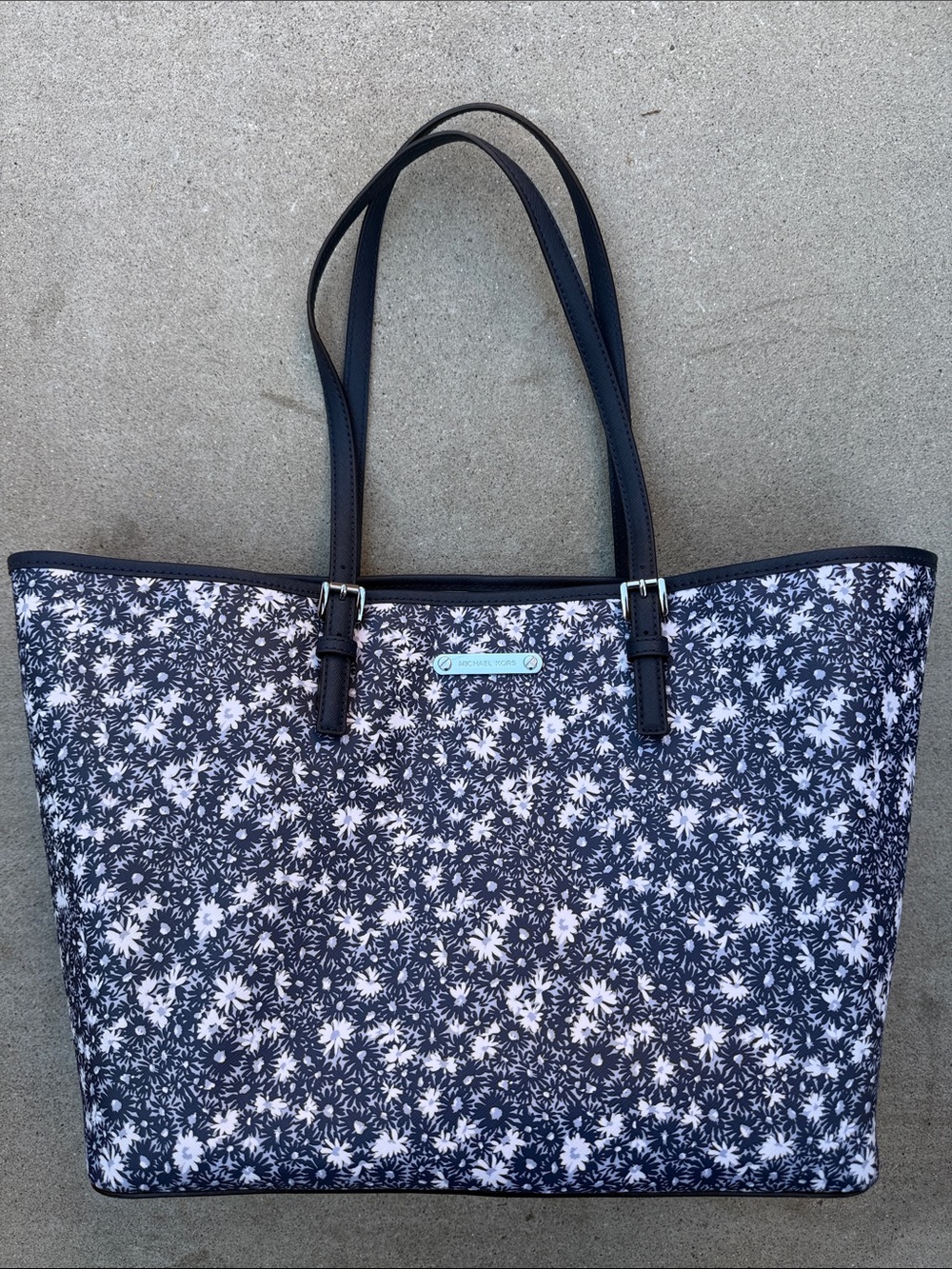 NWT Michael Kors Jet Set Carry All Tote Bag Large Blue Floral Print Leather